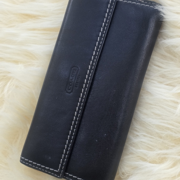 Coach Vintage Black Leather Wallet with Silver Clasp Turnlock - Picture 6 of 6